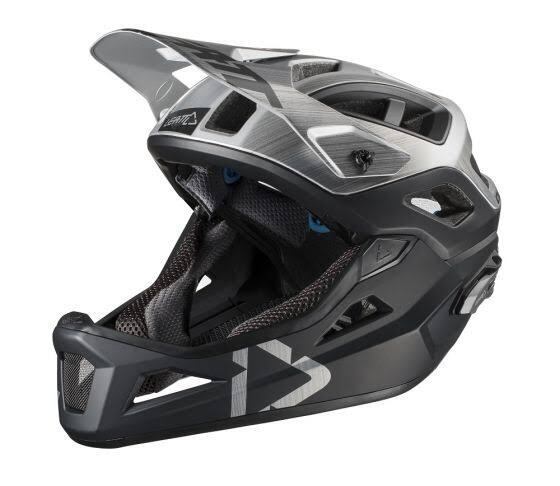 full face enduro helmet